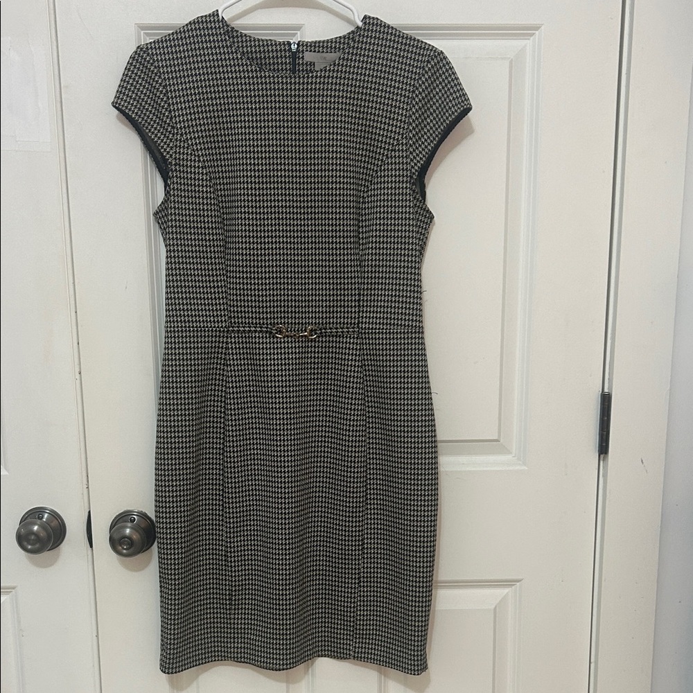 H&M houndstooth cap sleeve dress size 8 black tan